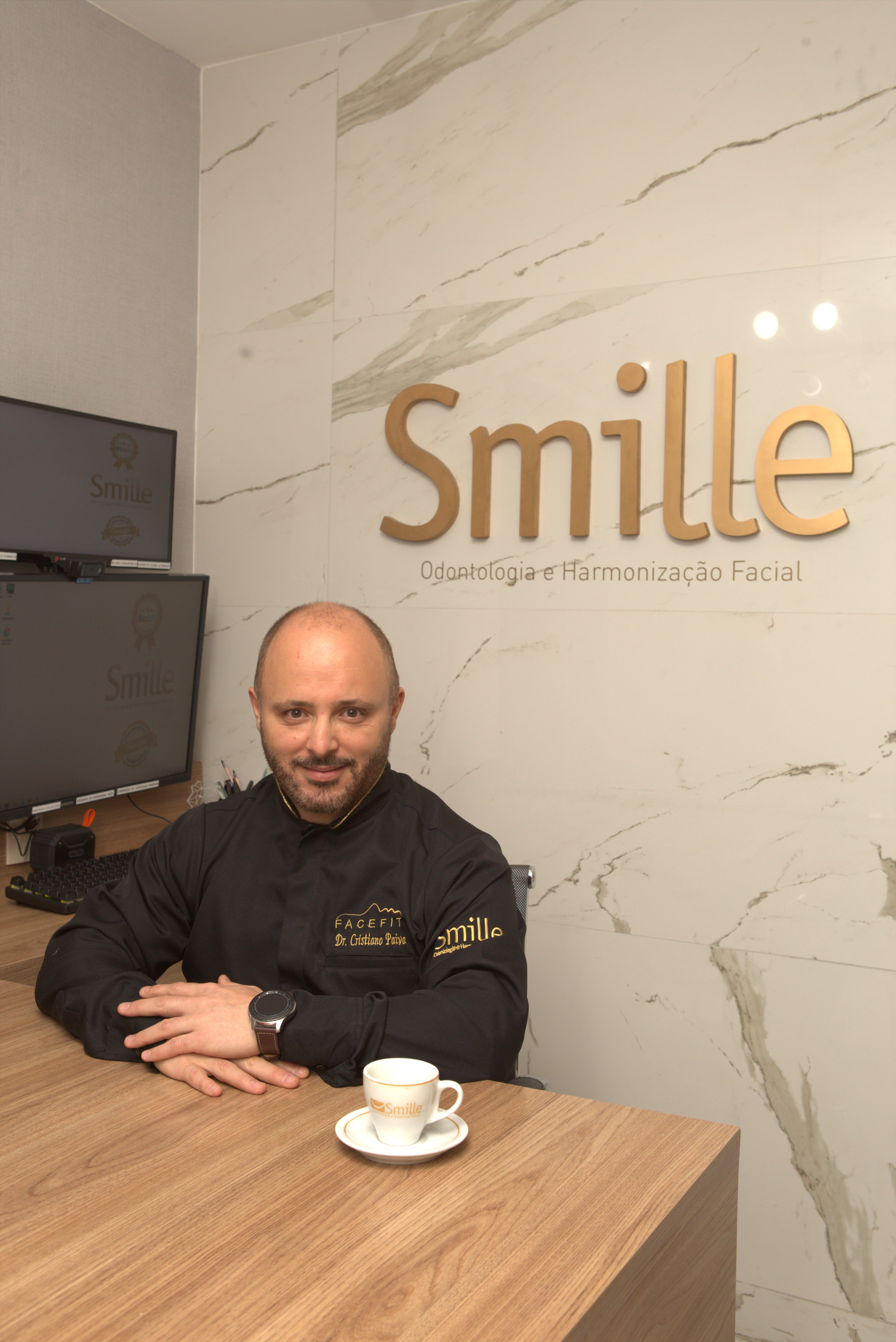 Dr. Cristiano Planejando